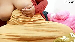Sexy Tits Bhabhi