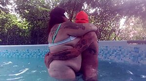 Pool Creampie Milf