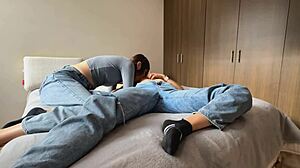 sexo lesbico en casa