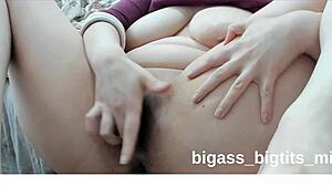 Pussy Finger Play