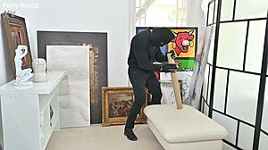 Art Curator Gets DP
