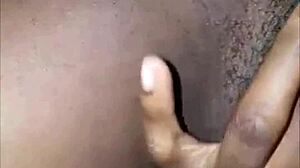Etudiante masturbation