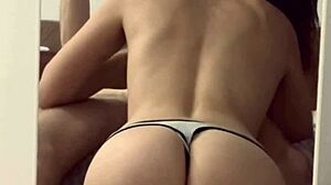 Curvy Girlfriend Mirror Ride