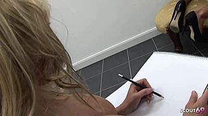 mature lesbian threesome