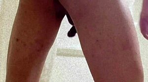 ts ass shaking